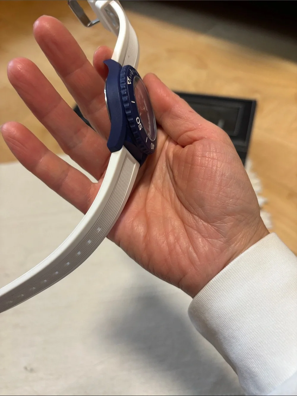 MSC smartwatch featuring